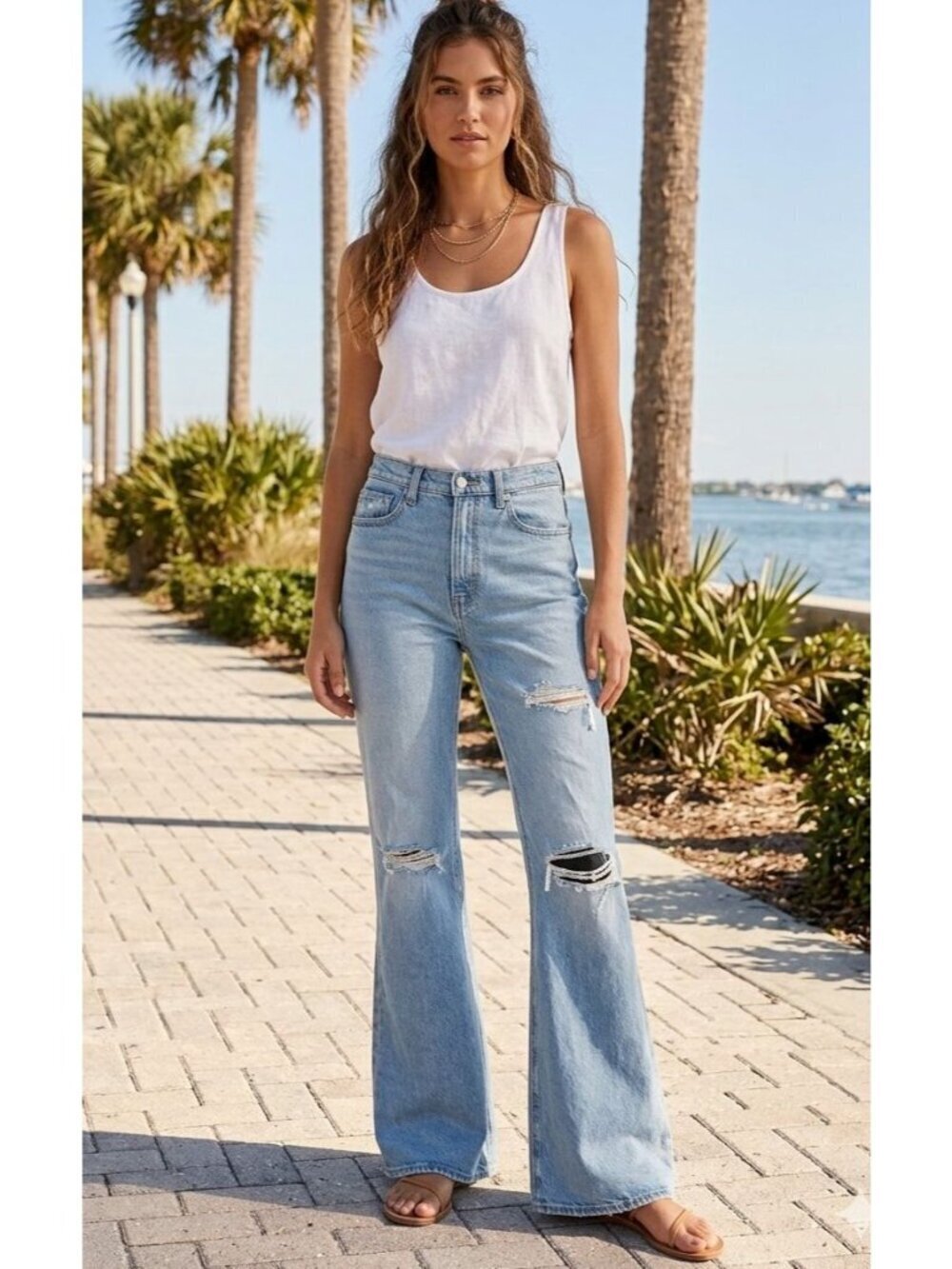 Women's - Levi's 70's High Flare Jeans, Size 28